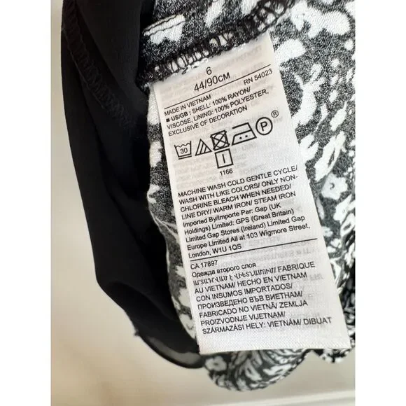 Banana Republic Black White Floral Wrap Dress 6 Lined Short Sleeve Feminine - Picture 7 of 7